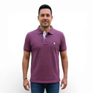 Polera con cuello