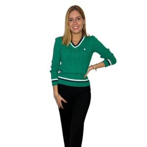 Cable knit V-neck sweater