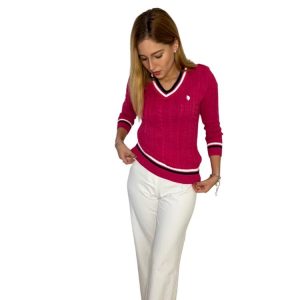 Cable knit V-neck sweater